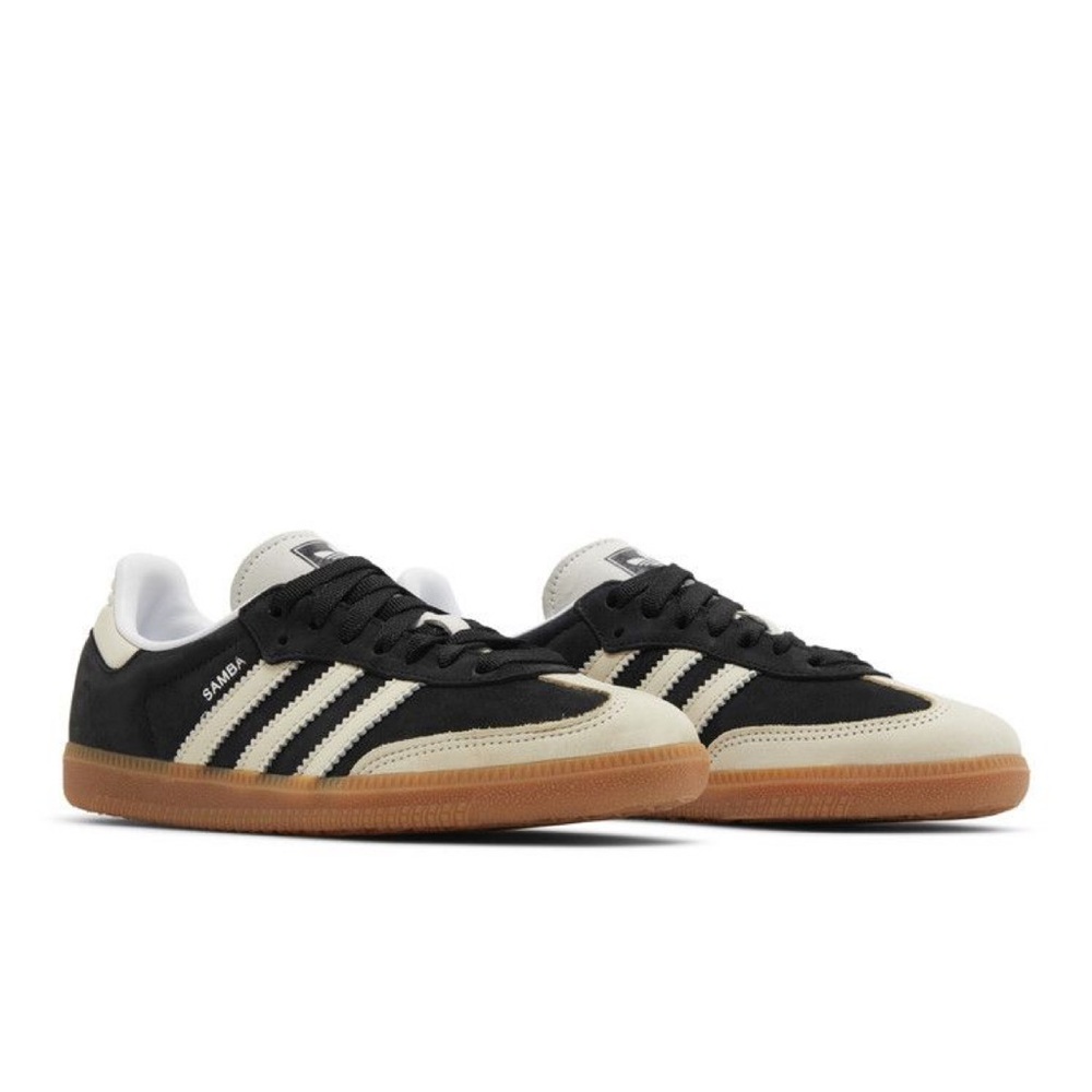 adidas samba OG black wonder white in women’s size 6 1/2